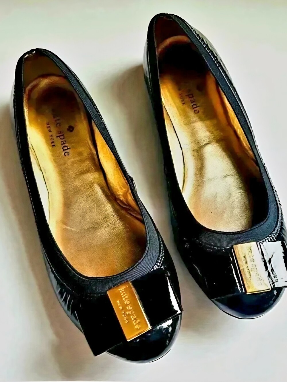 Kate Spade Black Patent Ballet Flats with Gold Plaque 9M